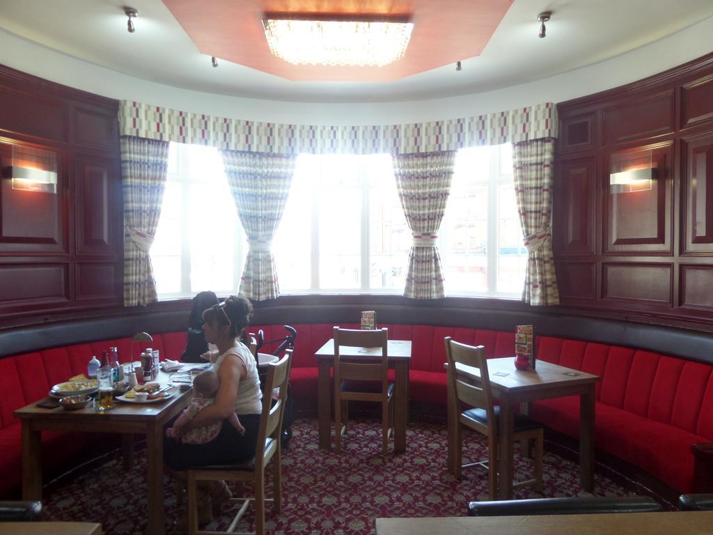 Отель The Cabbage Hall Ливерпуль